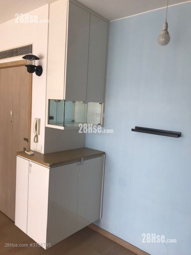 立坊 售盤 2 房 , 1 浴室 395 平方呎