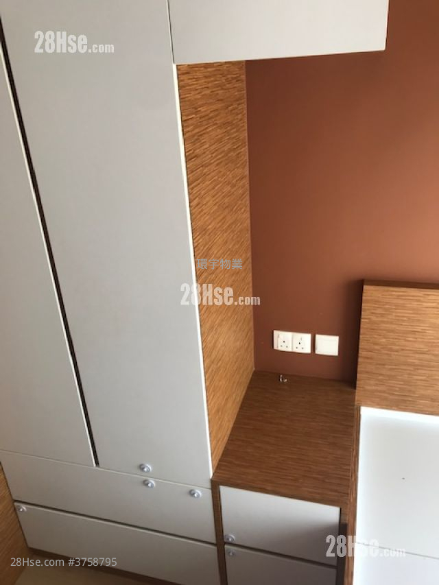 立坊 售盤 2 房 , 1 浴室 395 平方呎