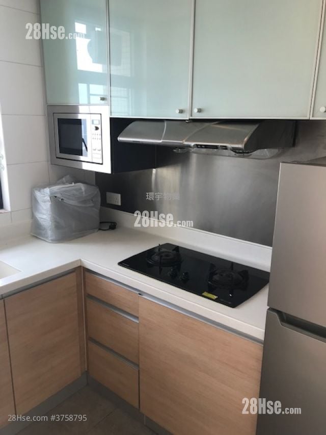 立坊 售盤 2 房 , 1 浴室 395 平方呎