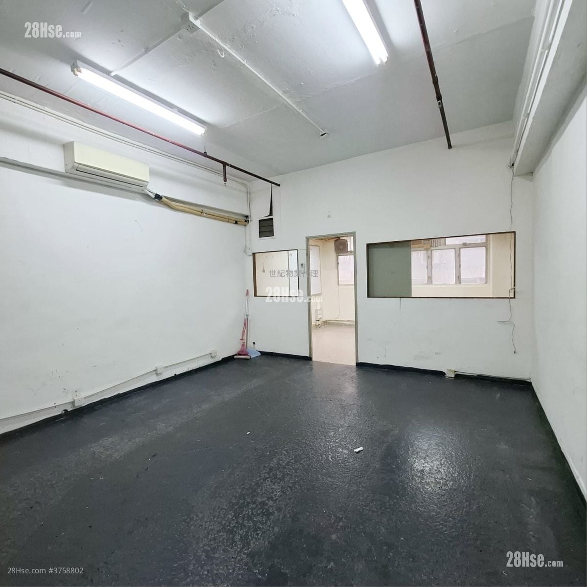 荃运工业中心 租盘