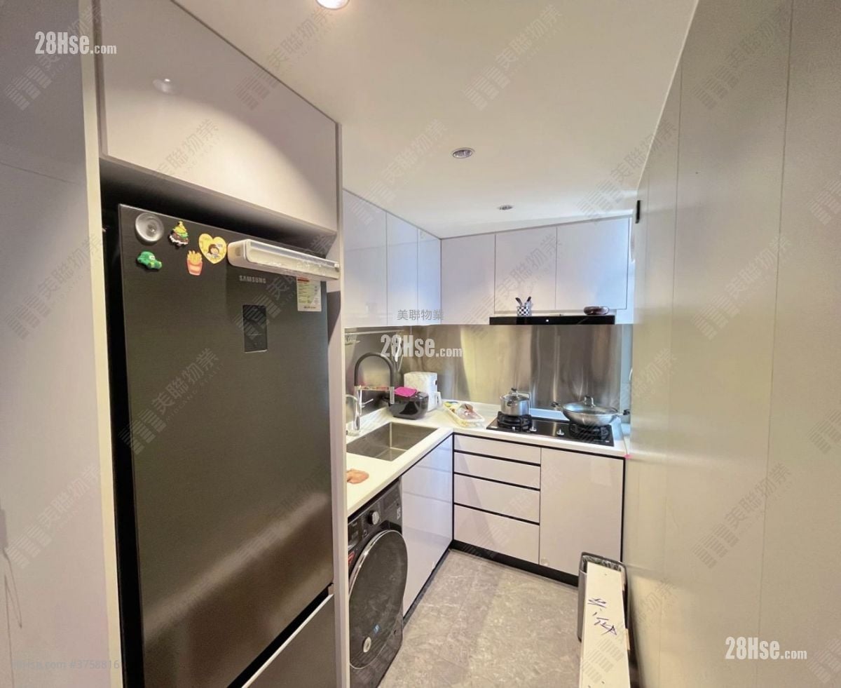 Shan Lai Court Sell 447 ft²