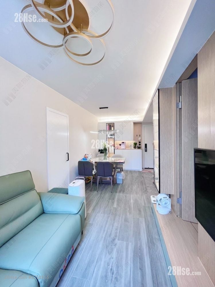 Shan Lai Court Sell 447 ft²