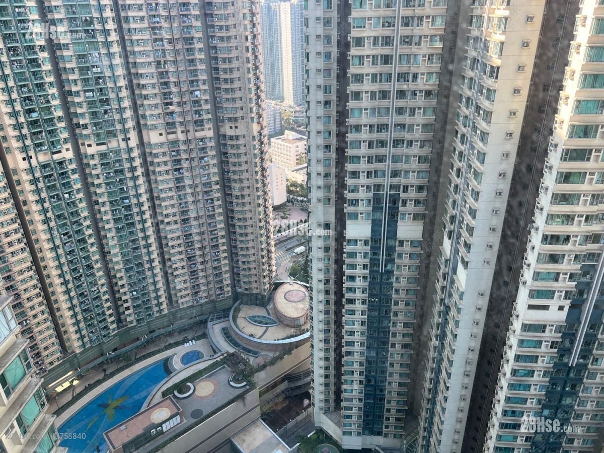Tseung Kwan O Plaza Sell 2 Bedrooms 441 ft²