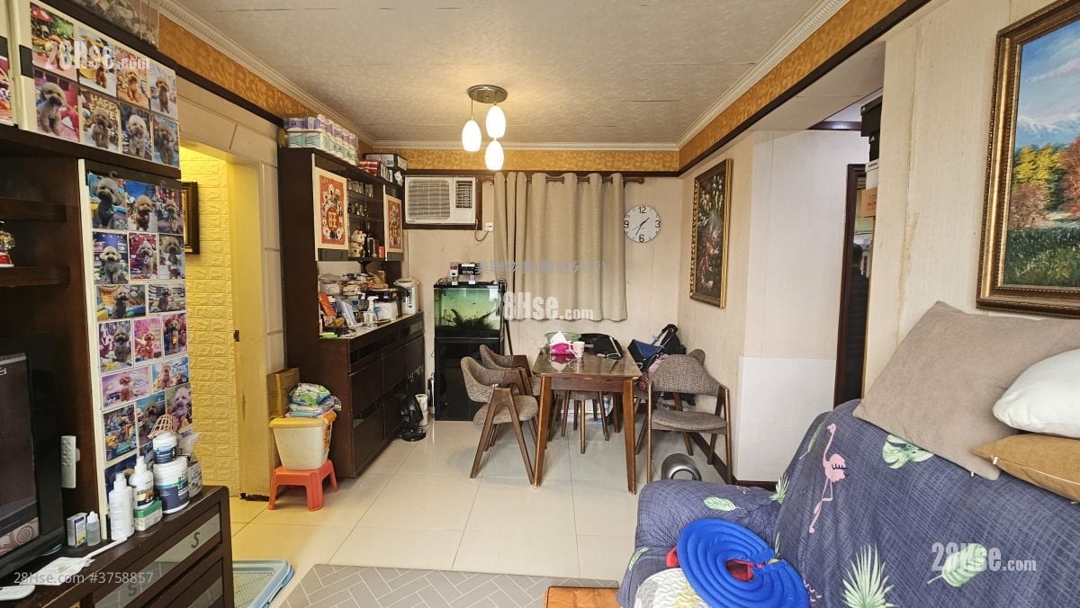 Belvedere Garden Sell 3 Bedrooms , 1 Bathroom 572 ft²