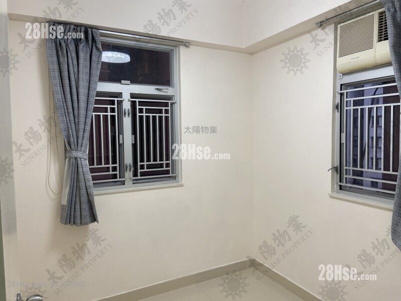 Whampoa Estate Sell 2 Bedrooms 356 ft²