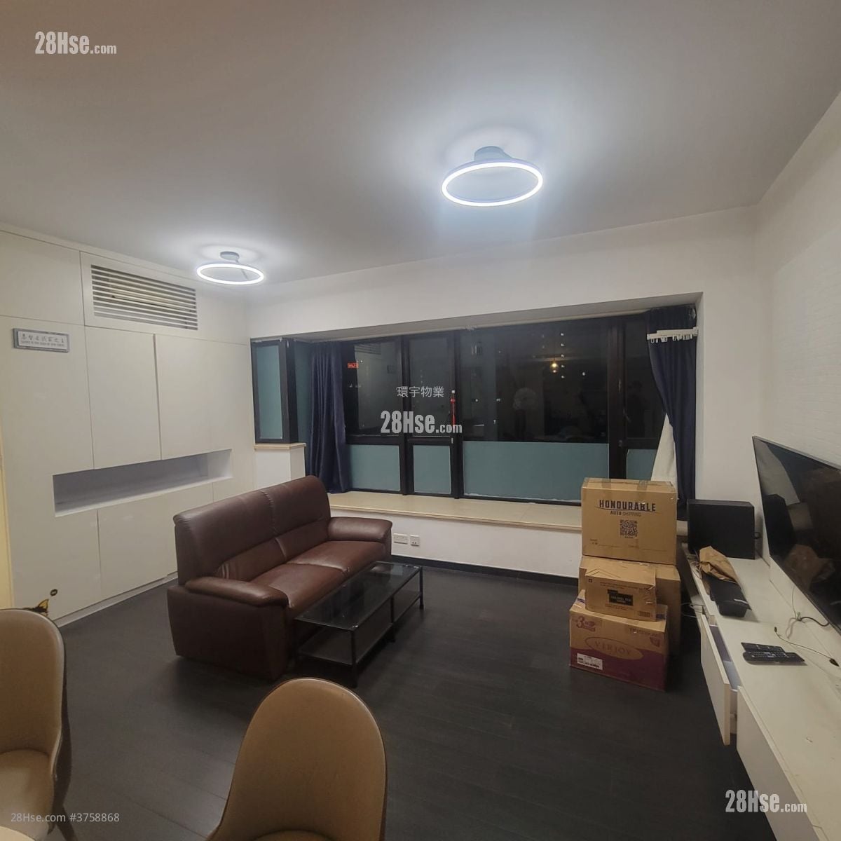 Chelsea Court Sell 2 Bedrooms , 1 Bathroom 475 ft²