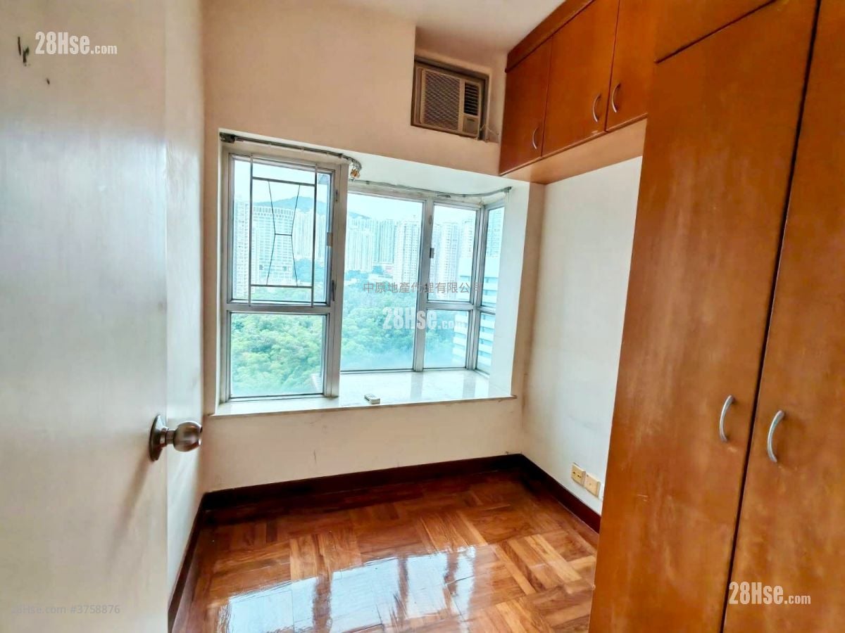 Discovery Park Sell 2 Bedrooms 474 ft²