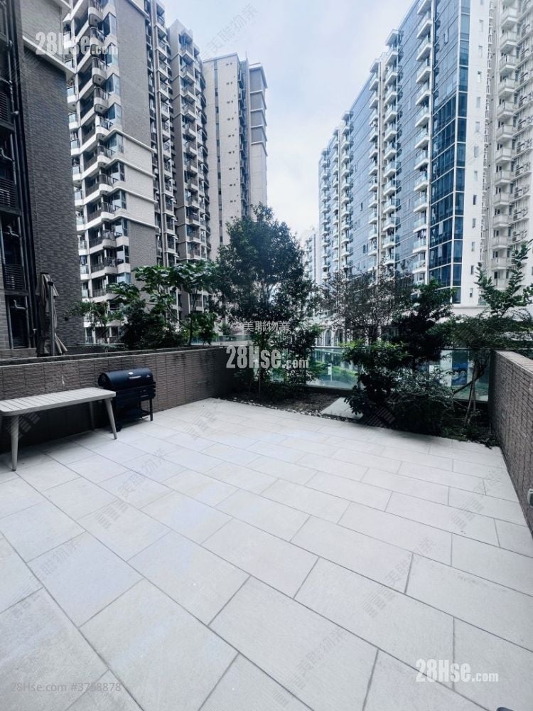 The Papillons Sell 2 Bedrooms 490 ft²