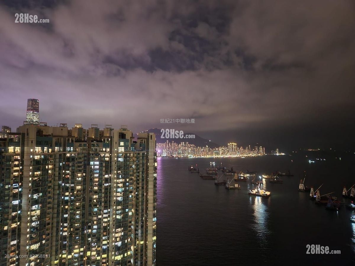 Hampton Place Sell 2 Bedrooms , 1 Bathroom 432 ft²