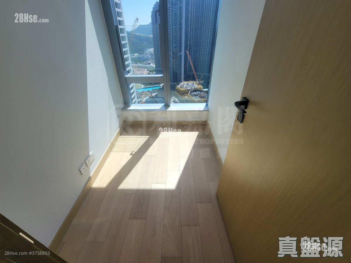 MALIBU 售盘 2 房 594 平方尺