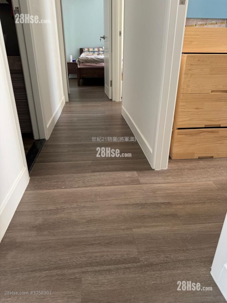 Choi Ming Court Sell 650 ft²