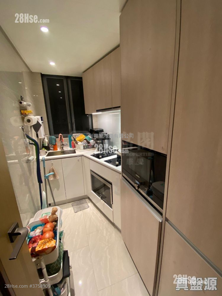 Malibu Sell 3 Bedrooms 626 ft²