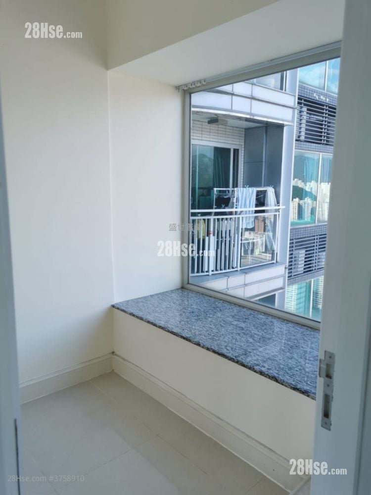 名城 售盘 3 房 , 2 浴室 679 平方尺