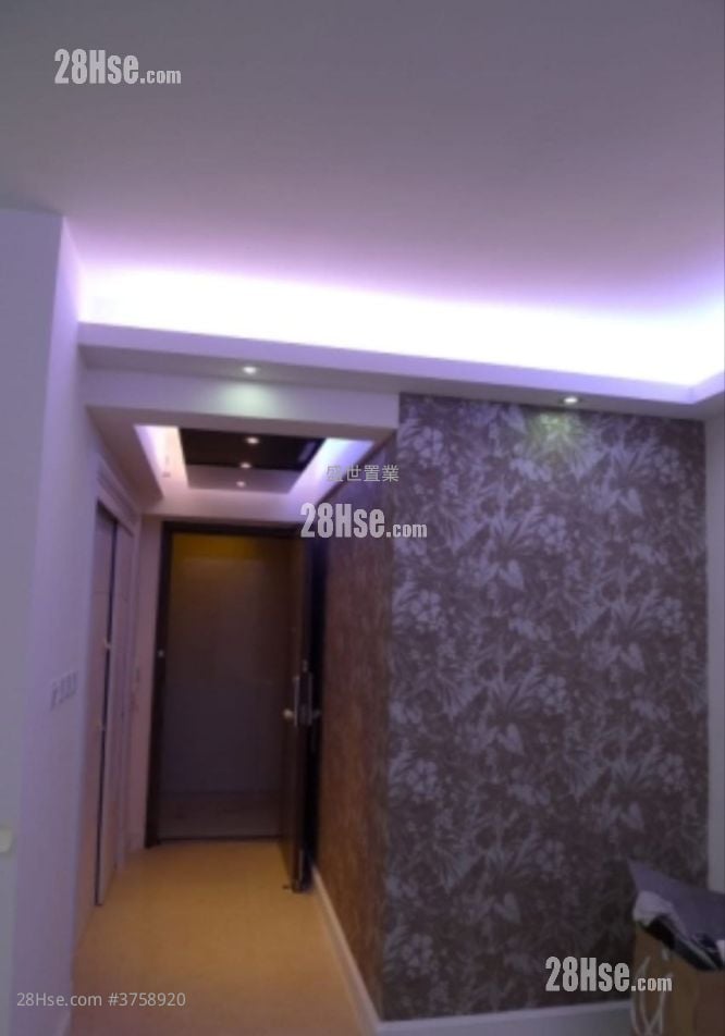 名城 售盘 3 房 , 2 浴室 785 平方尺