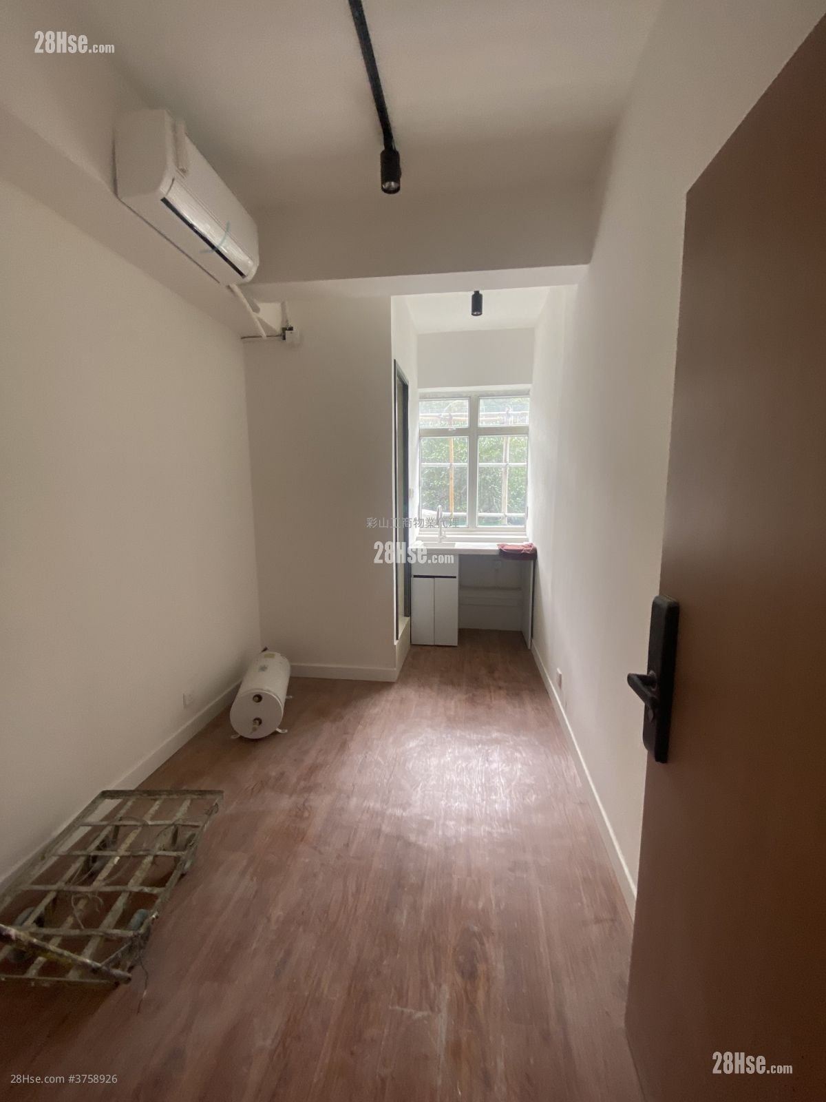 Yee Tak Factory Building Rental