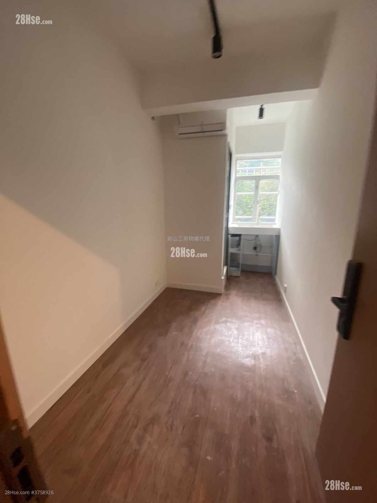 Yee Tak Factory Building Rental