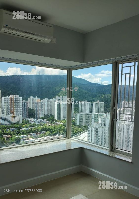 名城 售盘 4 房 , 3 浴室 785 平方尺