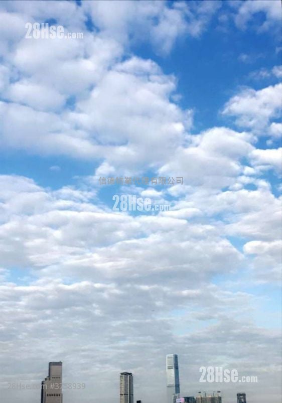 和富中心 售盘 3 房 , 2 浴室 845 平方尺