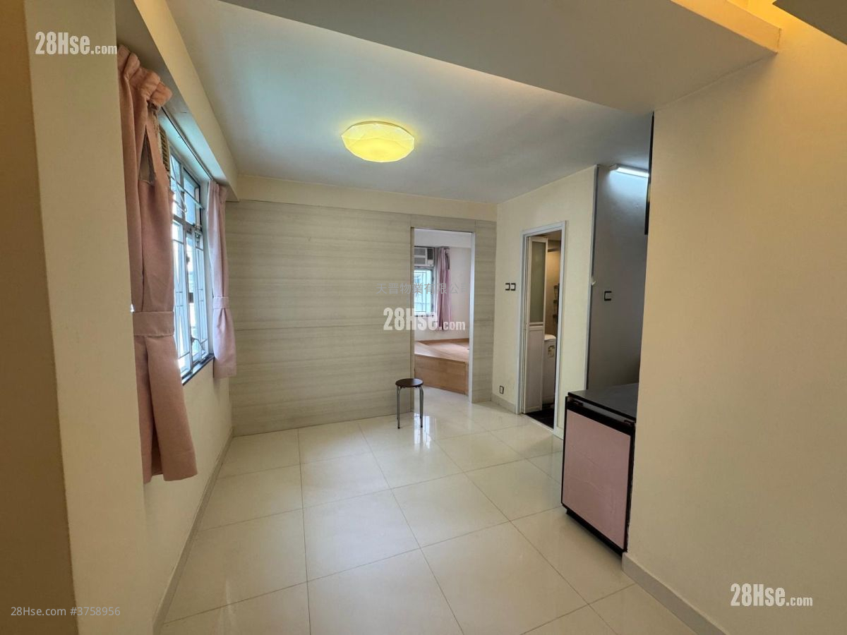 德宝大厦 售盘 2 房 , 1 浴室 291 平方尺