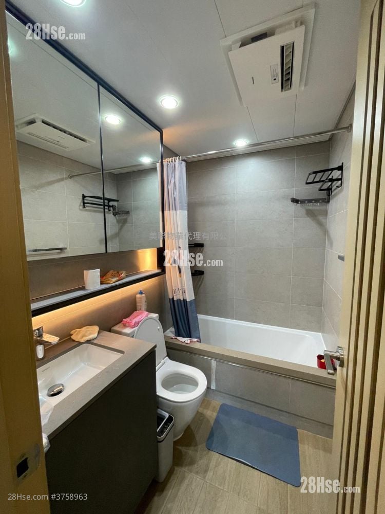 LP6 售盘 2 房 , 1 浴室 526 平方尺