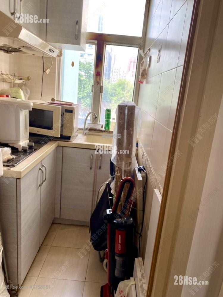 金马大厦 售盘 2 房 305 平方尺