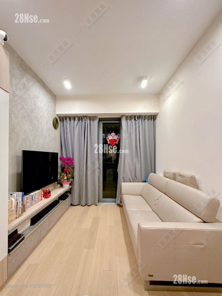 Malibu Sell 2 Bedrooms , 1 Bathroom 592 ft²