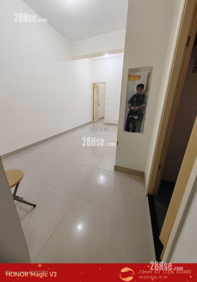 渡船街17號 租盤 2 房 , 1 浴室 300 平方呎