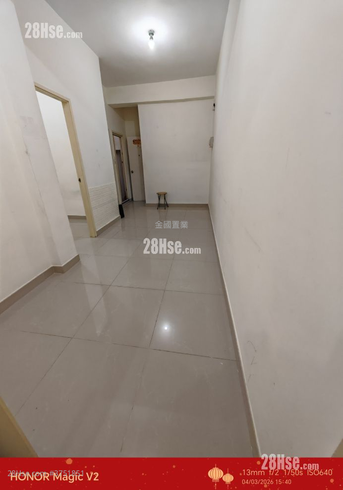 渡船街17號 租盤 2 房 , 1 浴室 300 平方呎