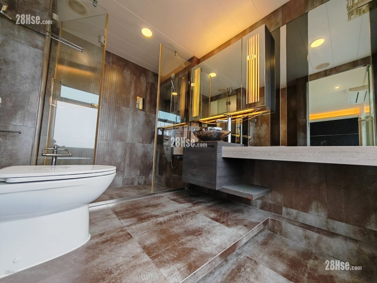 银线湾 售盘 3 房 , 3 浴室 1,893 平方尺