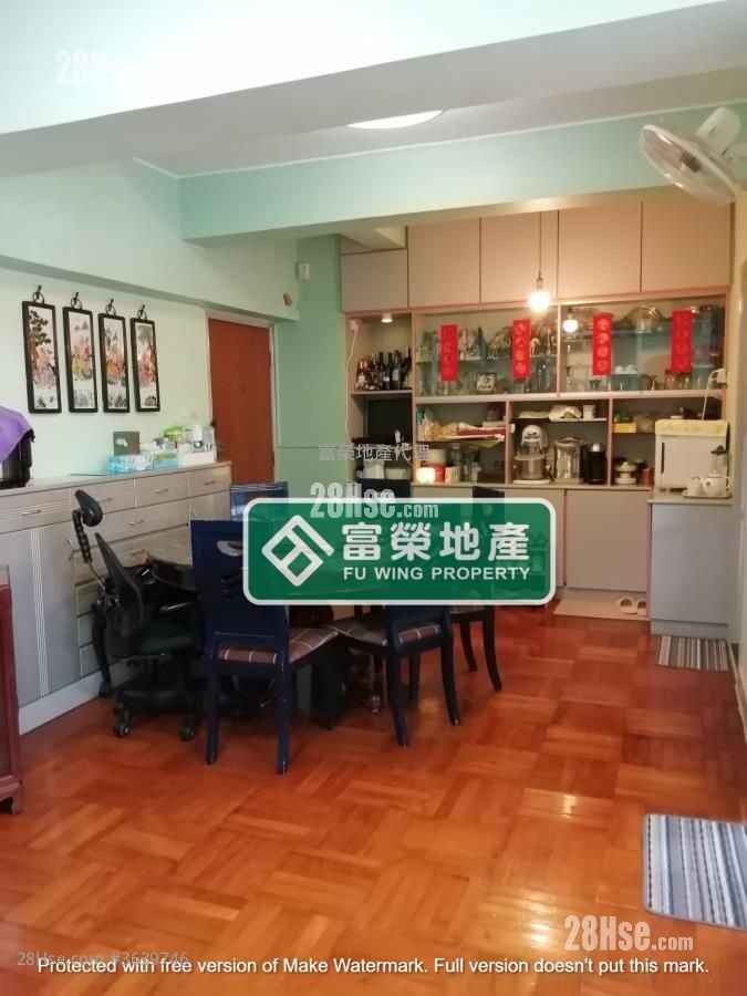 恆成大廈 售盤 3 房 , 1 浴室 717 平方呎