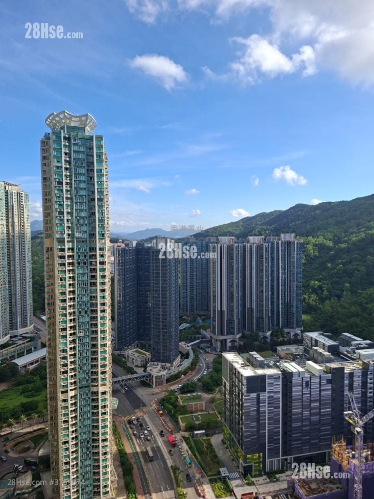 Le Prestige Sell 4 Bedrooms , 3 Bathrooms 976 ft²