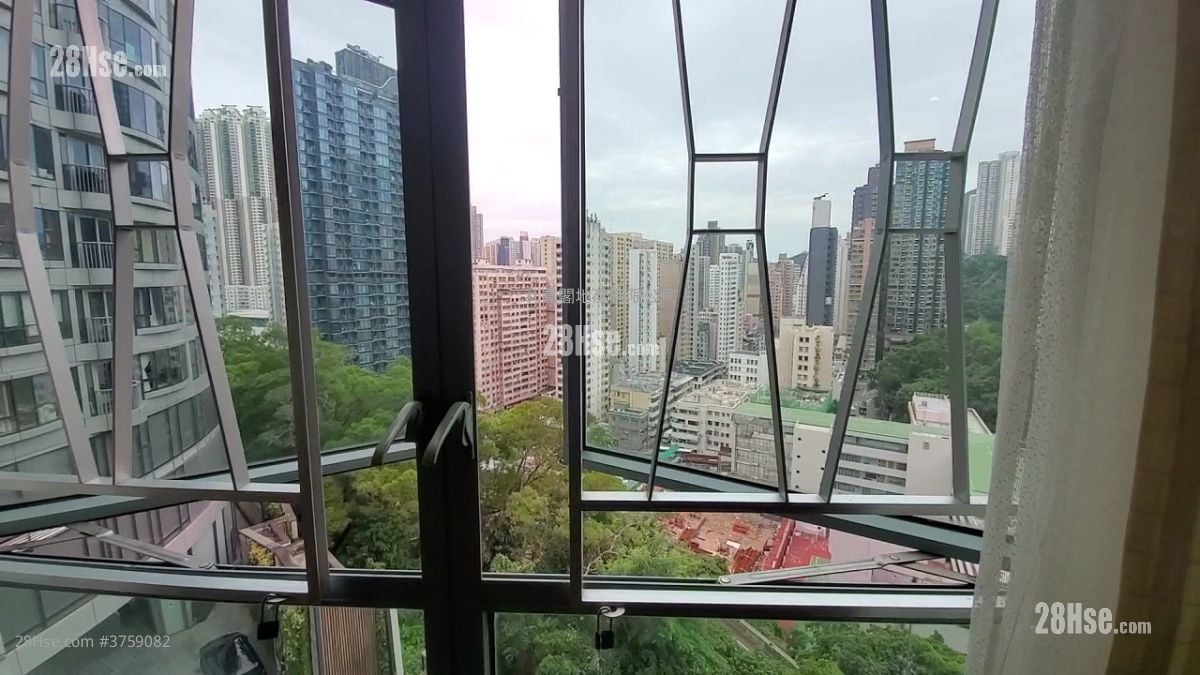 The Floridian Sell 3 Bedrooms , 2 Bathrooms 850 ft²