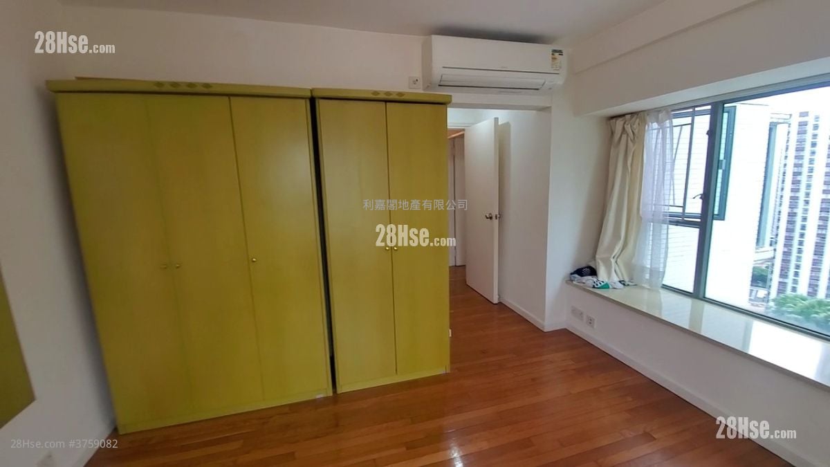 The Floridian Sell 3 Bedrooms , 2 Bathrooms 850 ft²