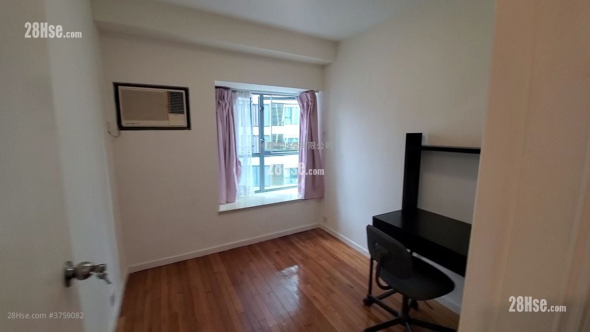 The Floridian Sell 3 Bedrooms , 2 Bathrooms 850 ft²