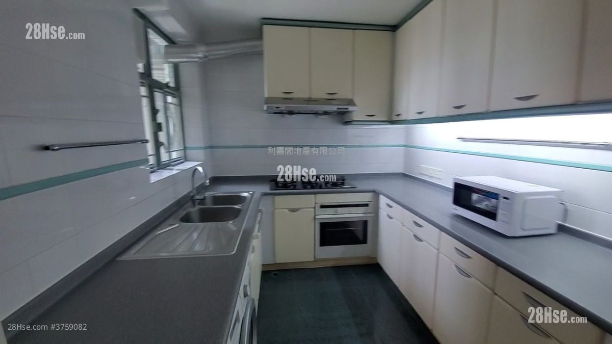 The Floridian Sell 3 Bedrooms , 2 Bathrooms 850 ft²