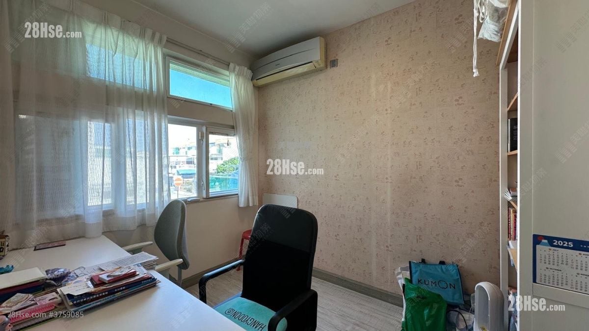 Fairview Park Sell 3 Bedrooms 915 ft²