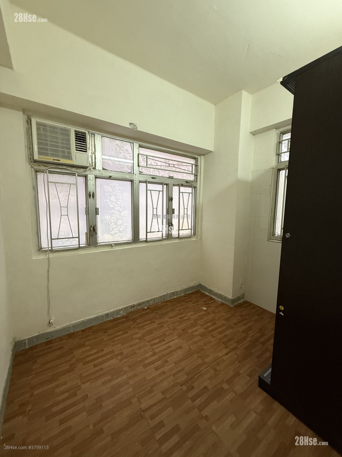 明華閣 售盤 2 房 , 1 浴室 400 平方呎