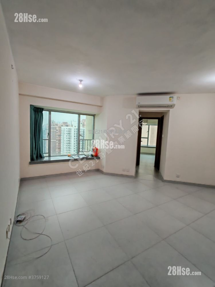 Marbella Sell 2 Bedrooms , 1 Bathroom 487 ft²