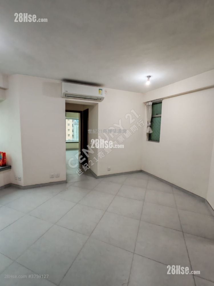 Marbella Sell 2 Bedrooms , 1 Bathroom 487 ft²