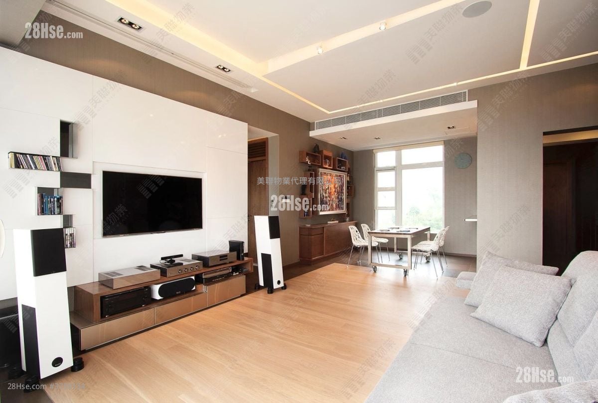 The Grandville Sell 4 Bedrooms , 3 Bathrooms 1,322 ft²