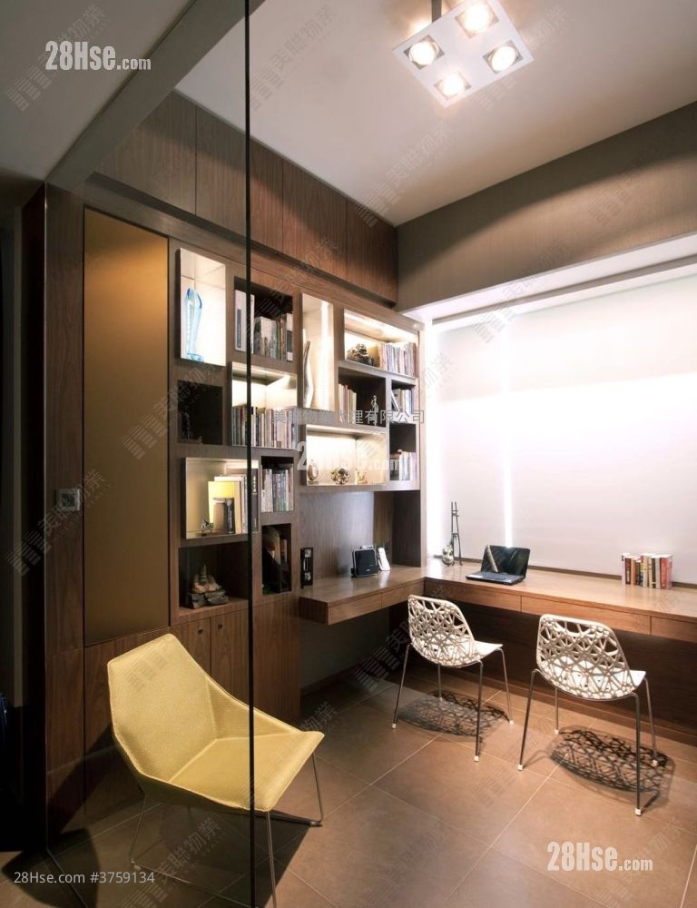 The Grandville Sell 4 Bedrooms , 3 Bathrooms 1,322 ft²