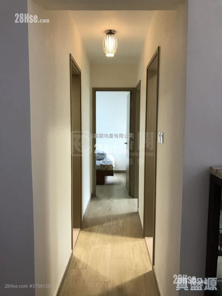 Kornhill Sell 2 Bedrooms 505 ft²