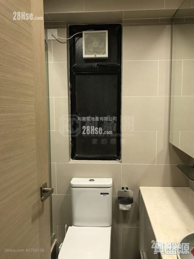 Kornhill Sell 2 Bedrooms 505 ft²