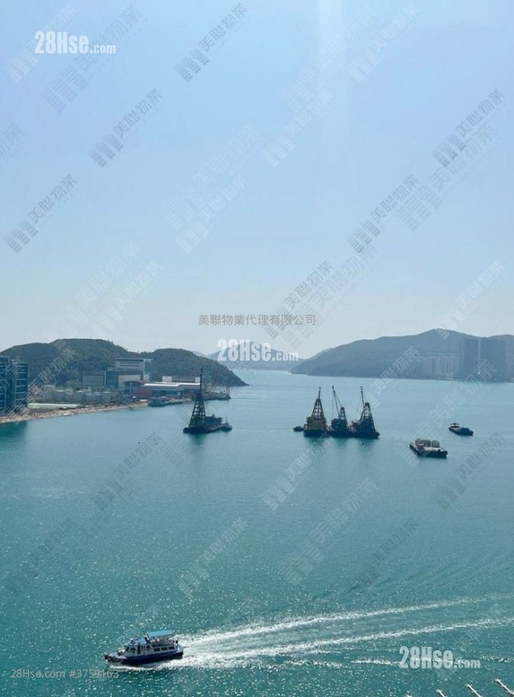 Grand Marini Sell 3 Bedrooms 785 ft²