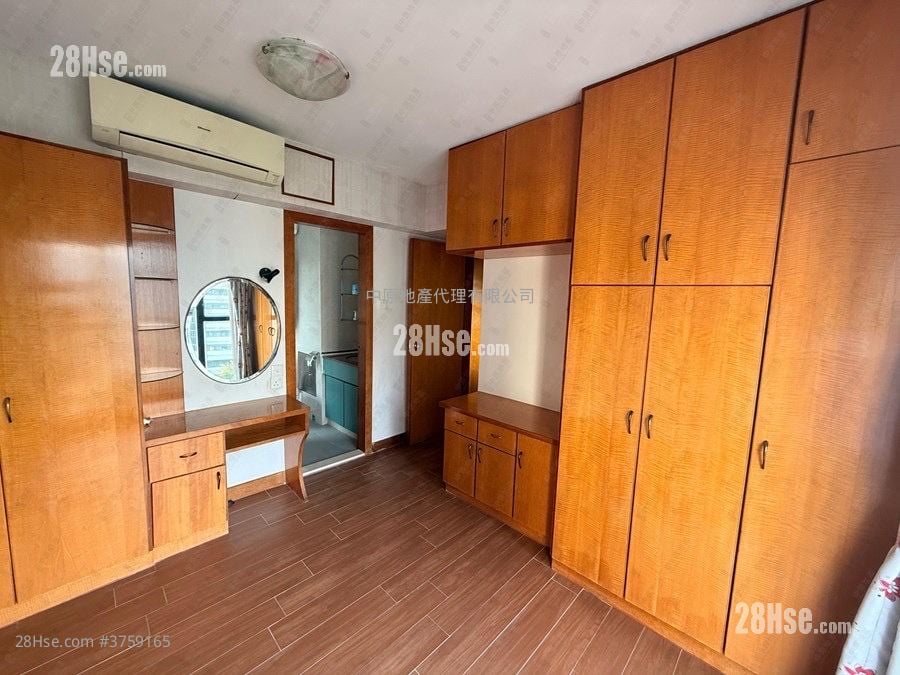 Parc Regal Sell 3 Bedrooms 677 ft²