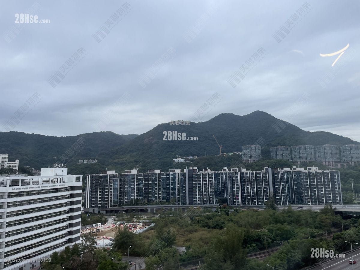 Solaria Sell 4 Bedrooms , 3 Bathrooms 1,066 ft²