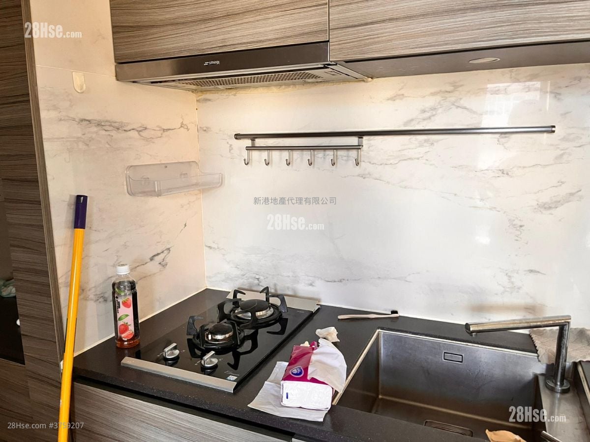 The Zutten Sell 1 Bedroom , 1 Bathroom 284 ft²