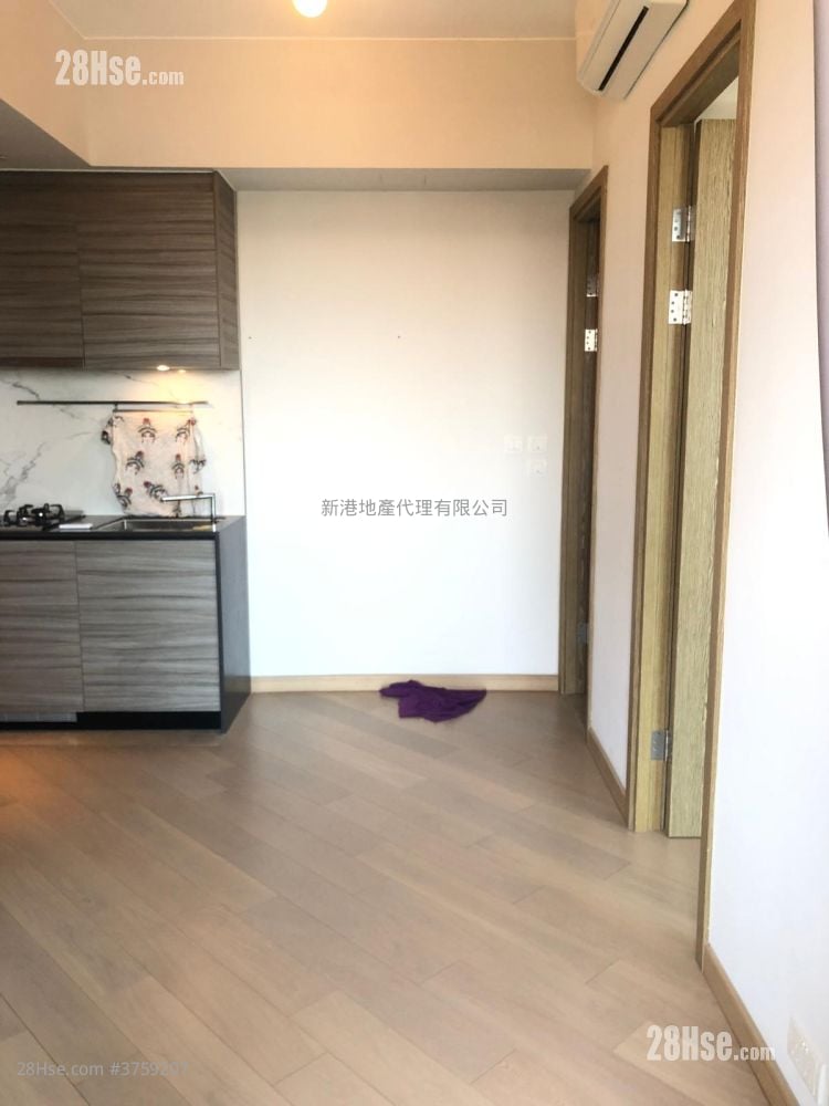 The Zutten Sell 1 Bedroom , 1 Bathroom 284 ft²