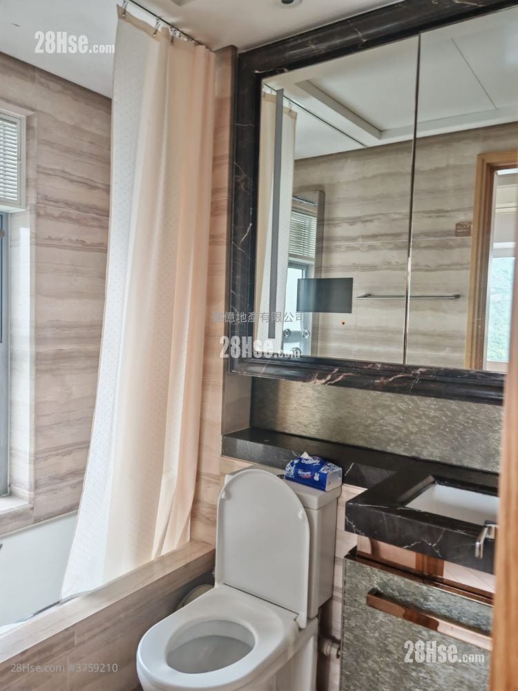 Century Gateway Sell 3 Bedrooms , 2 Bathrooms 661 ft²