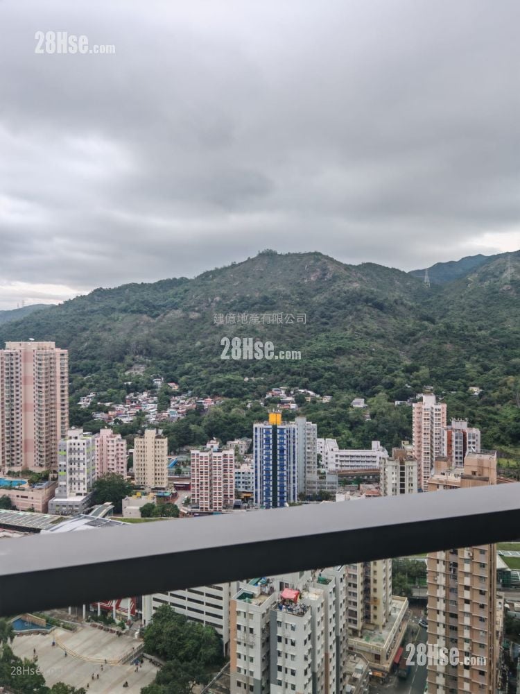 Century Gateway Sell 3 Bedrooms , 2 Bathrooms 661 ft²